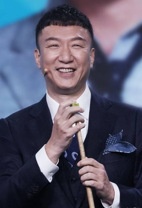 孙红雷、张艺兴主演的扫黑风暴 二十号播出 有爆相吗? -b体育(图2)
孙红雷、张艺兴主演的扫黑风暴 二十号播出 有爆相吗? -b体育(图2)