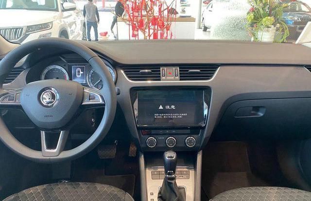 孙红雷、张艺兴主演的扫黑风暴 二十号播出 有爆相吗? -b体育(图6) b体育