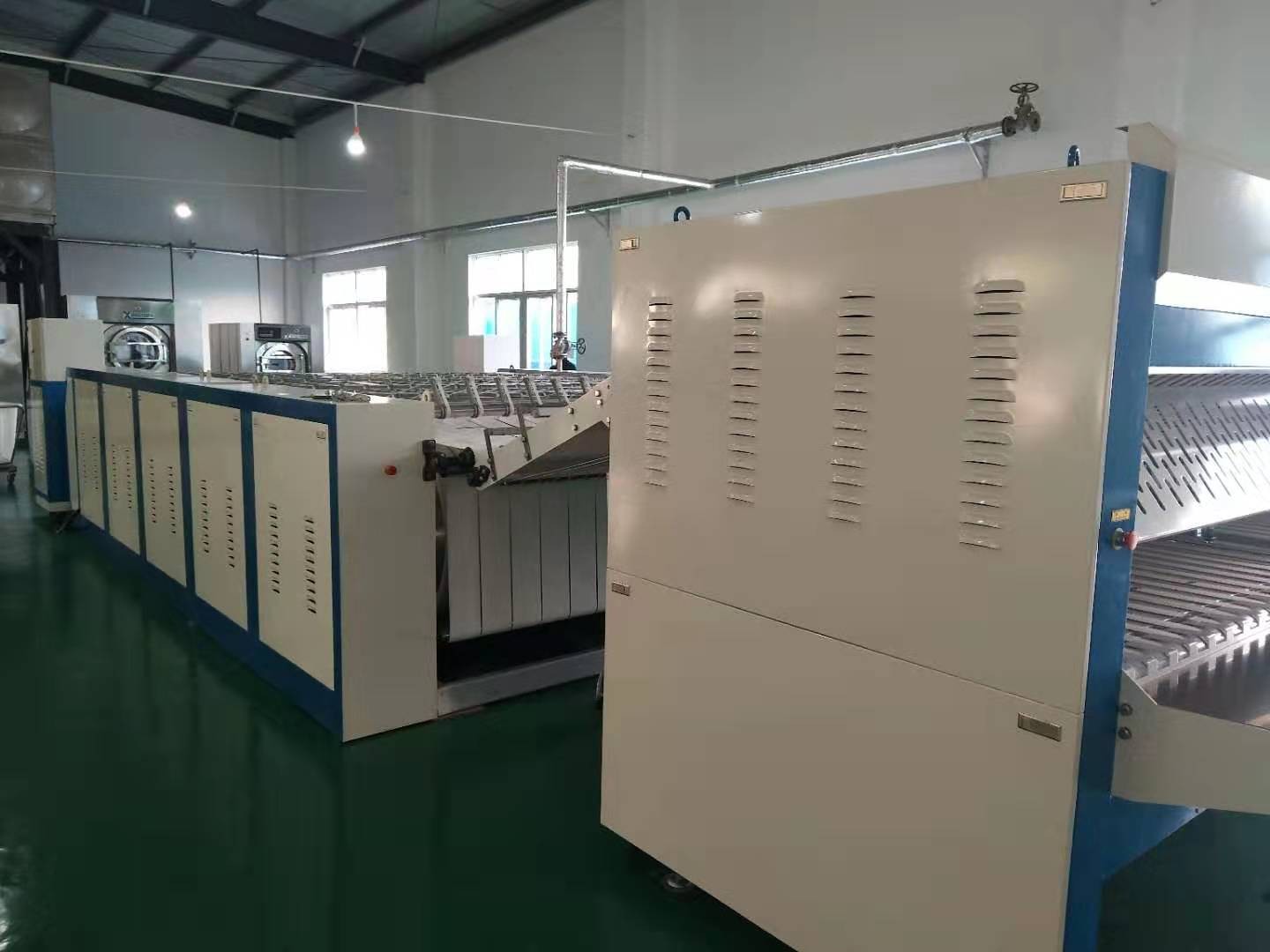 盛世妆娘漂亮女主做梦遇男神告白,看见帅哥再犯花痴_必一(图3) Bsports必一体育