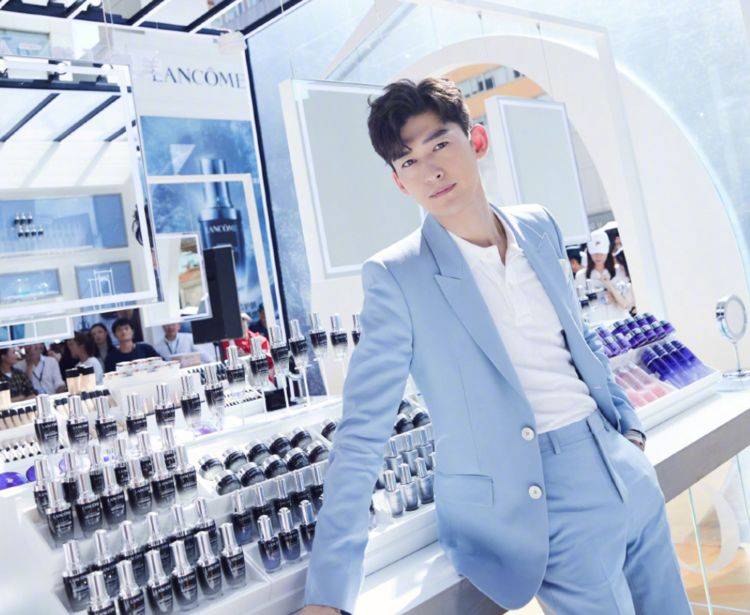 张翰恋爱视察类综艺开播后 郑爽也官宣了 不外粉丝反映大有差别-Bsports必一体育(图5)
张翰恋爱视察类综艺开播后 郑爽也官宣了 不外粉丝反映大有差别-Bsports必一体育(图5)