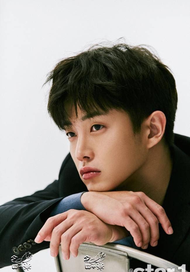 Bsports必一体育_
金玟锡将出演韩综《第六感》 退伍后首次出击综艺节目(图2)